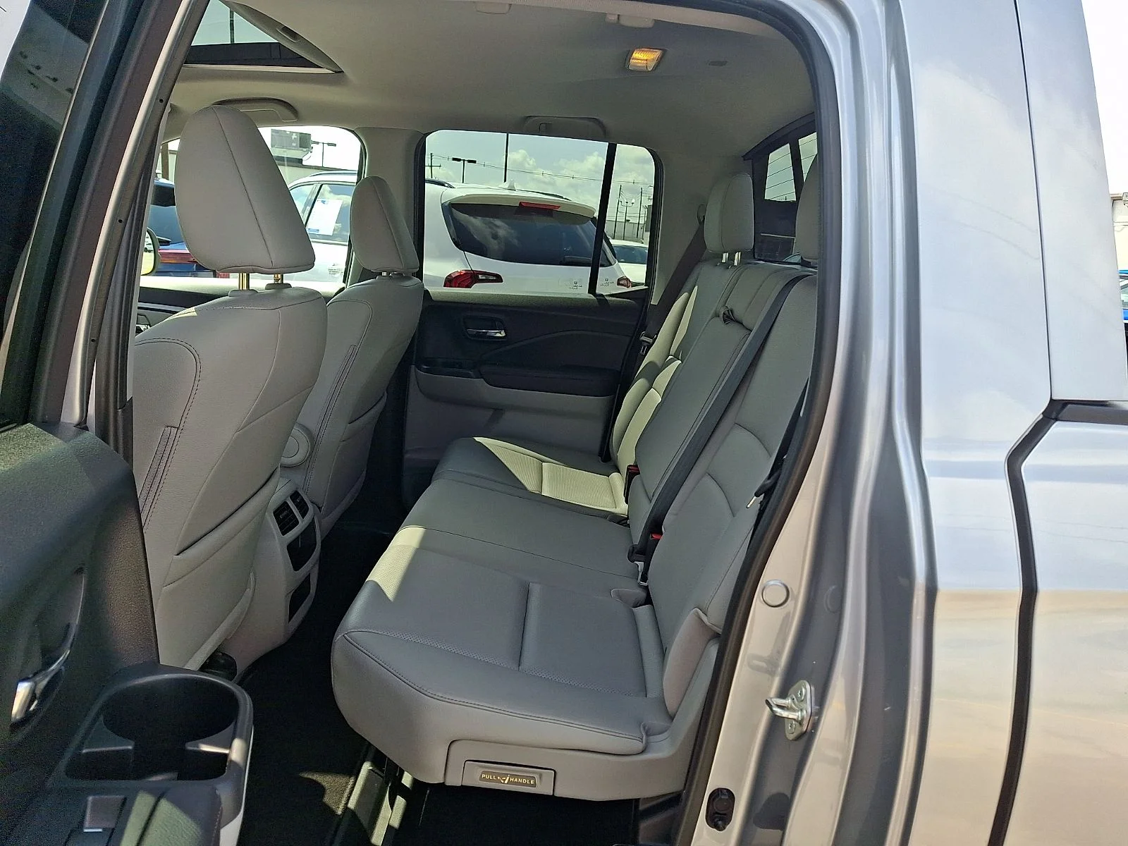 Used 2020 Silver Honda RTL image 10