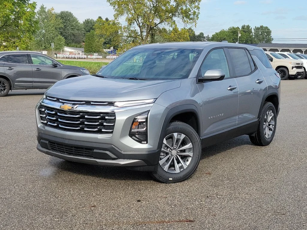 New 2027 Sterling Gray Metallic Chevrolet LT image 31