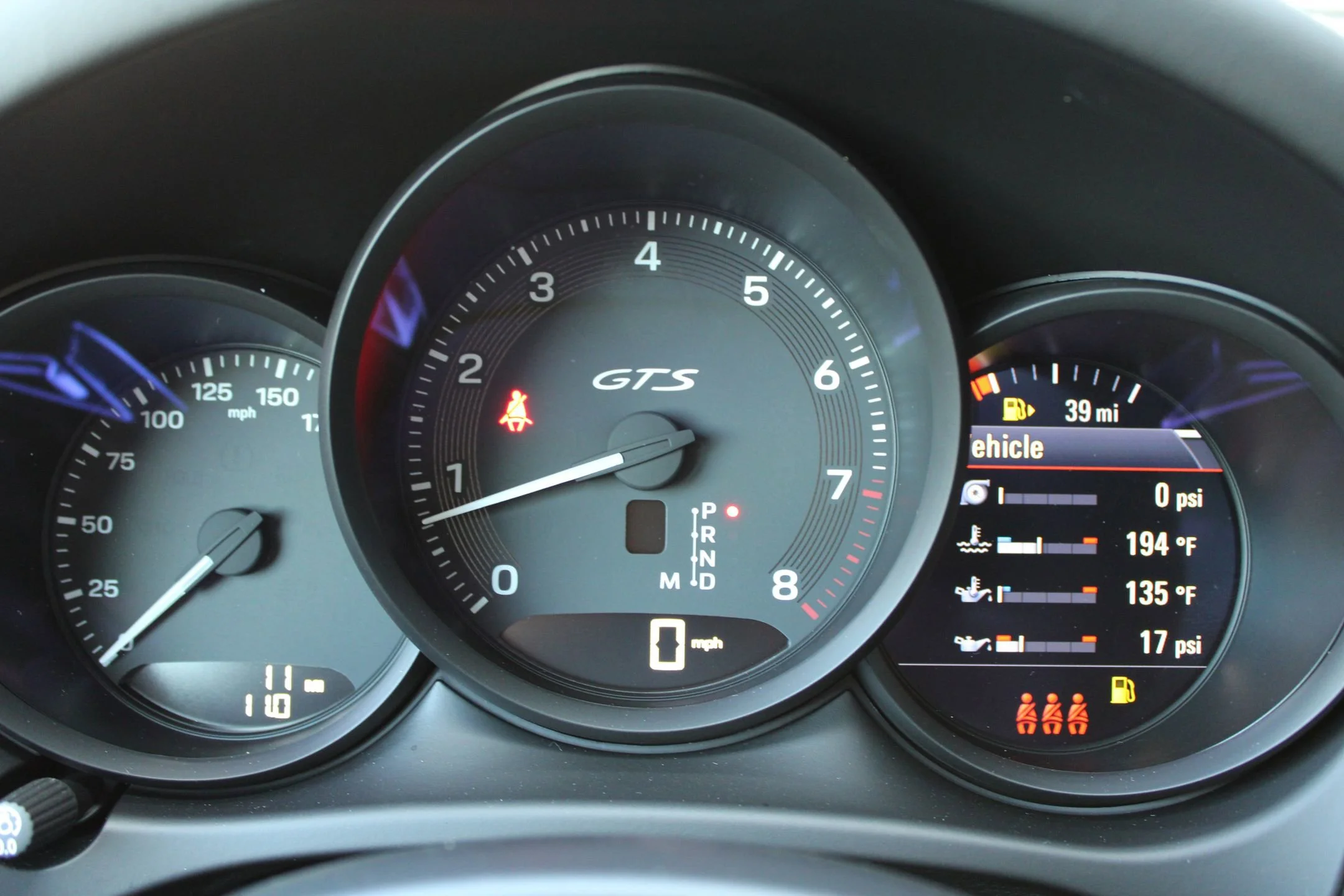 2026 Porsche Macan GTS - Photo 16