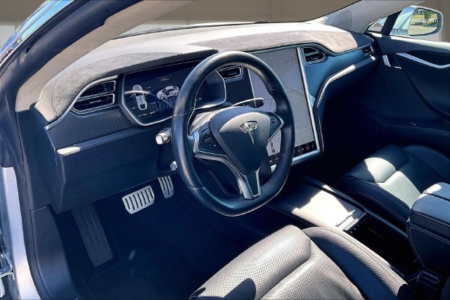 Used 2016 Silver Tesla  image 13