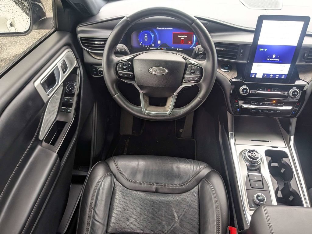 2022 Ford Explorer Platinum - Photo 17