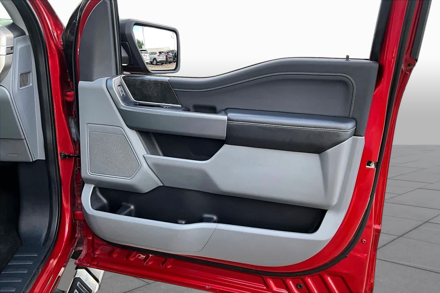 Used 2021 Rapid Red Metallic Tinted Clearcoat Ford XLT image 22