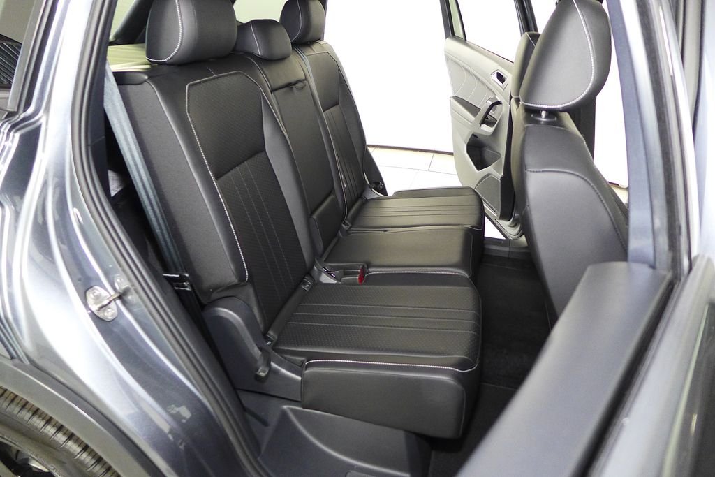 Certified Used 2023 Gray Volkswagen 2.0T SE R-Line Black image 20