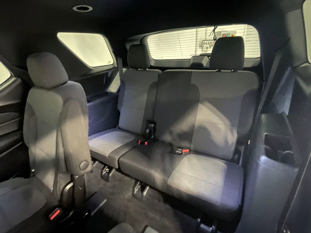 Used 2023 Northsky Blue Metallic Chevrolet LT Cloth image 20