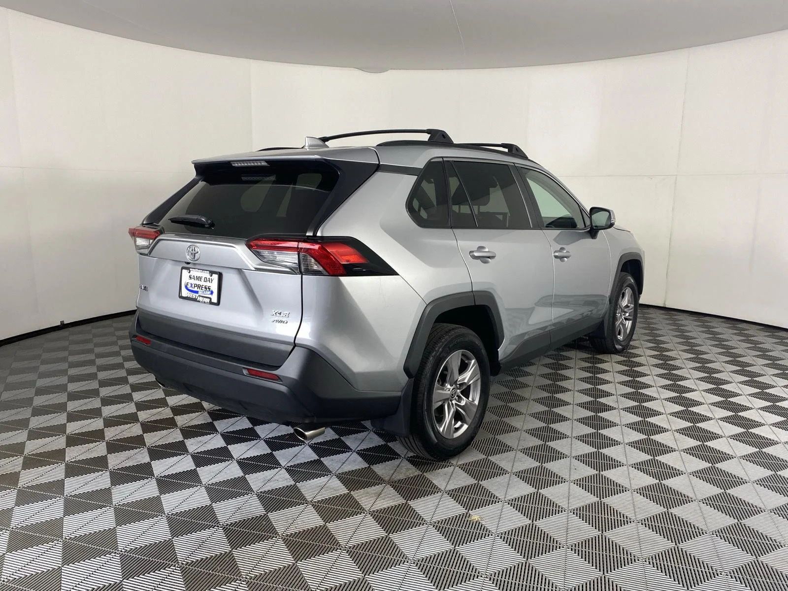 Used 2023 Silver Sky Metallic Toyota XLE image 8
