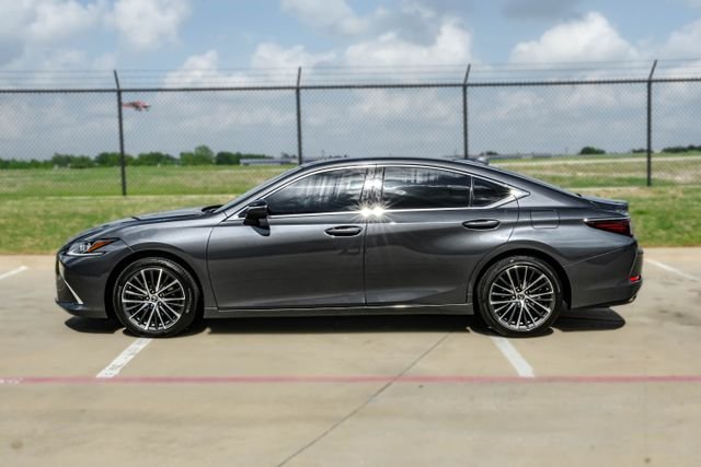 Used 2023 Gray Lexus 350 image 12