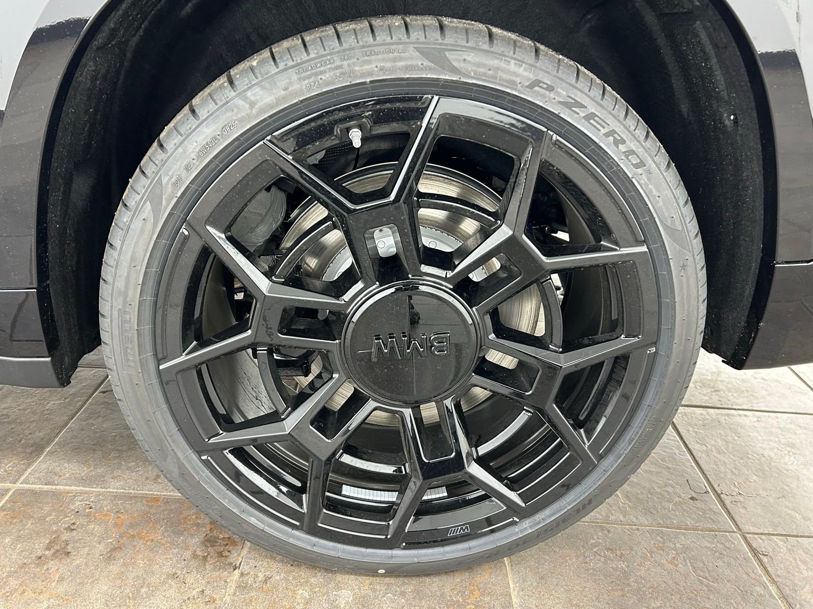 New 2026 Mineral White Metallic BMW Label image 60