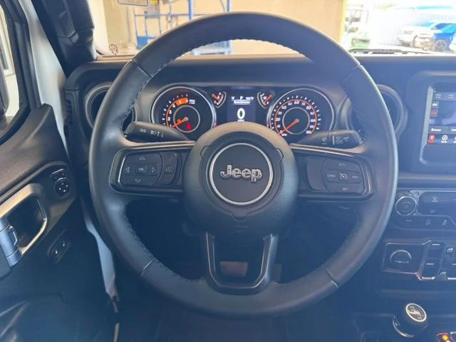 2022 Jeep Gladiator WILLYS - Photo 13