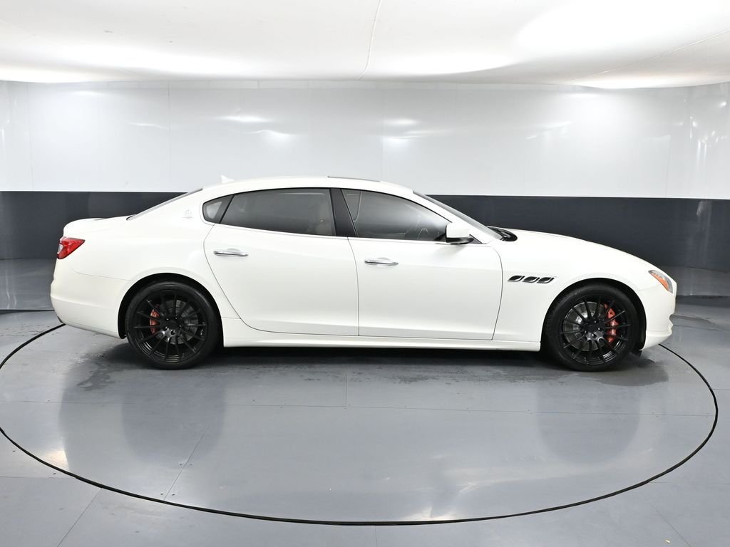 2015 Maserati Quattroporte GT S photo 3