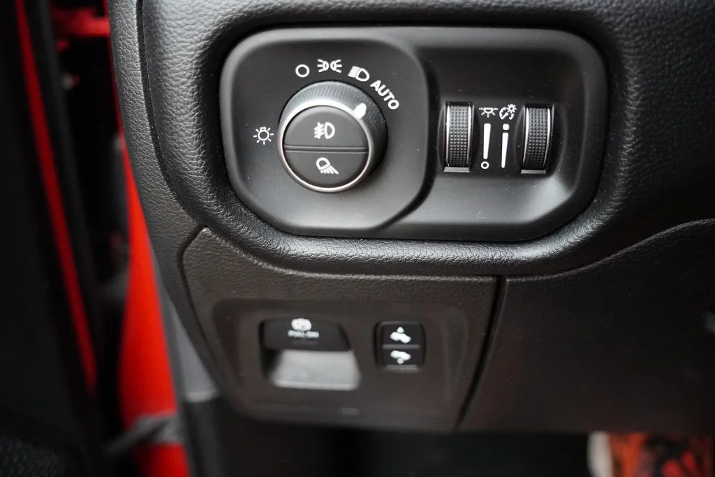 Certified Used 2019 Flame Red Clearcoat Ram Rebel image 23