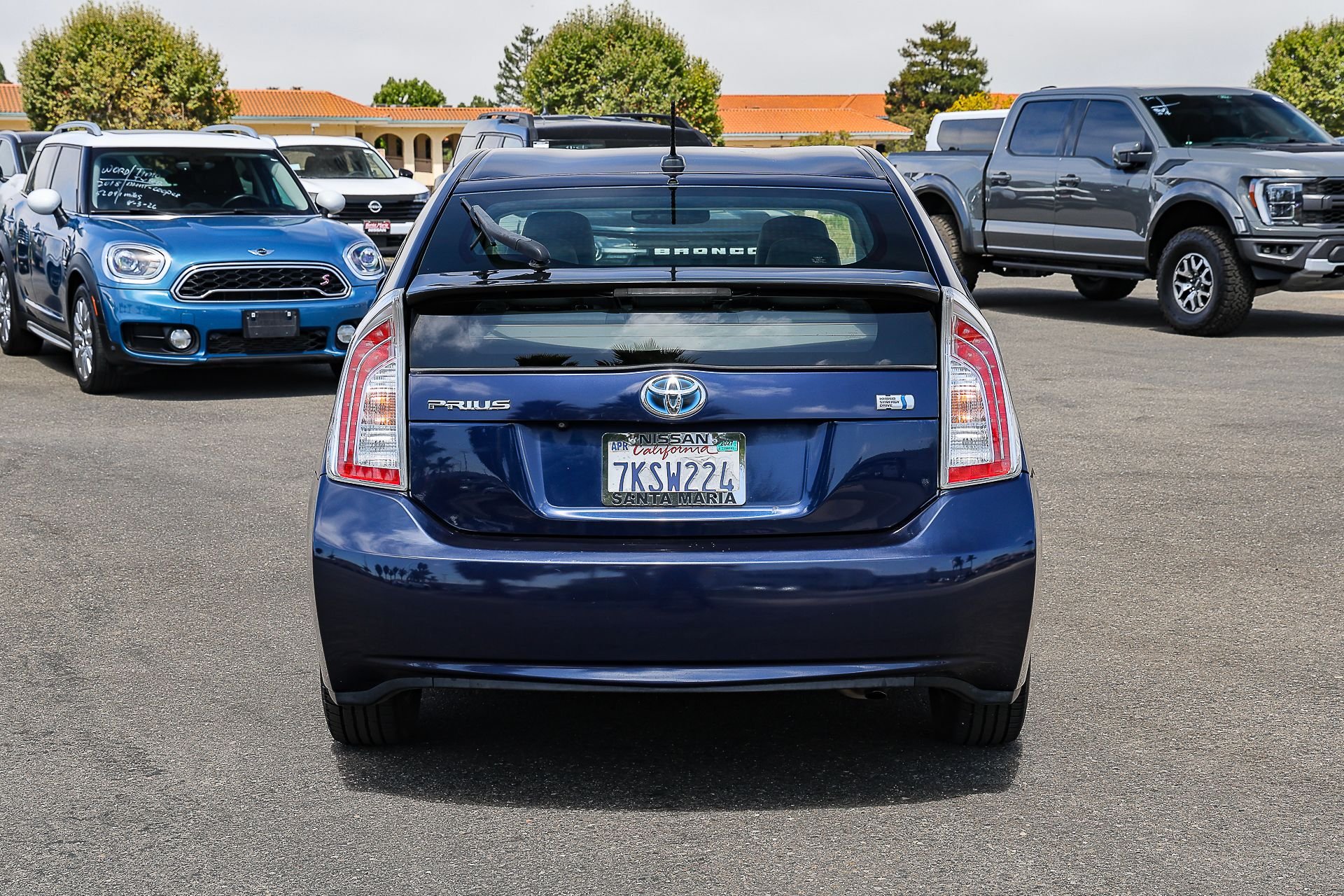 Used 2015 Blue Toyota Four image 5