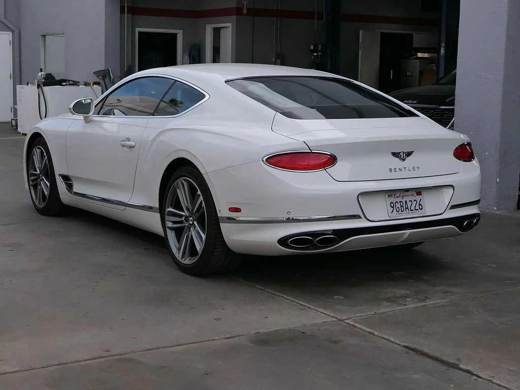 Used 2023 WHITE Bentley GT V8 image 5