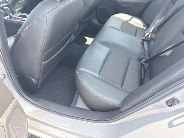 Used 2021 Silver Nissan 2.5 SR image 13
