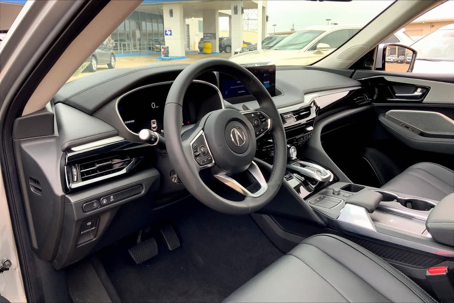 Used 2024 Lunar Silver Metallic Acura  image 17