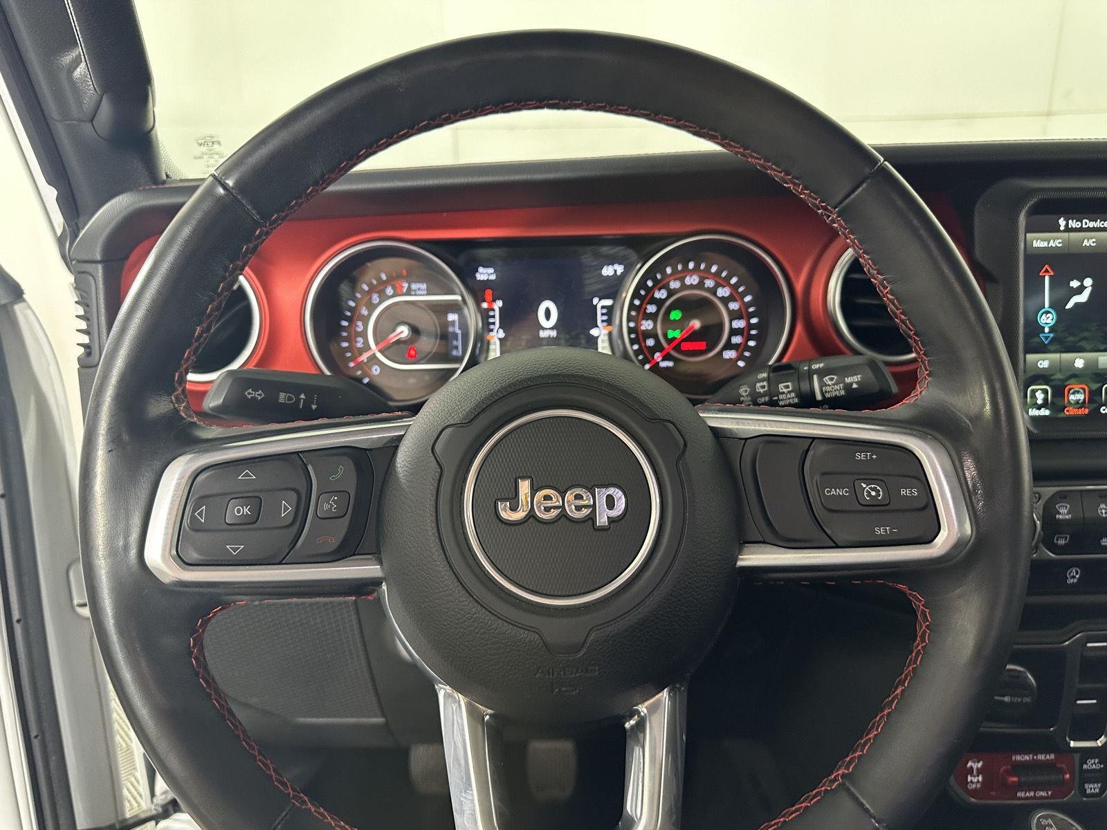 Used 2021 Bright White Clearcoat Jeep Unlimited Rubicon image 19