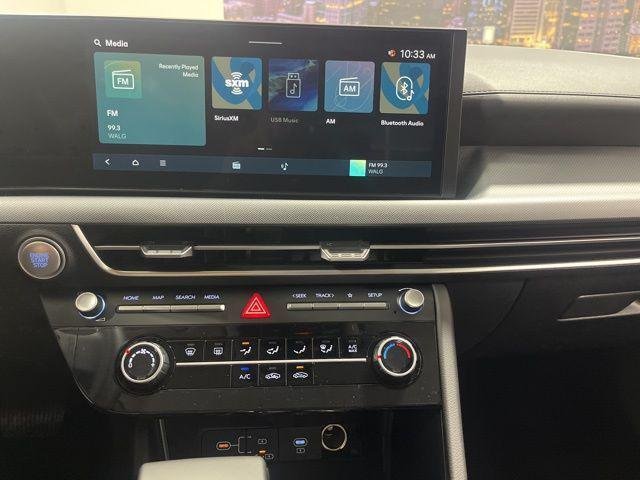 New 2026 Gray Hyundai SE image 18
