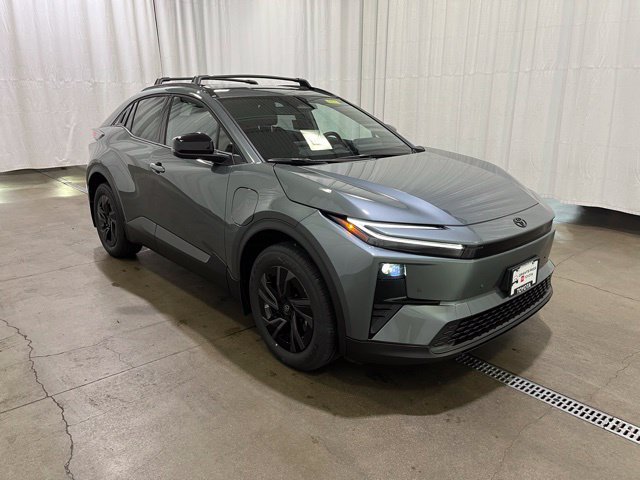 2026 Toyota C-HR  SE