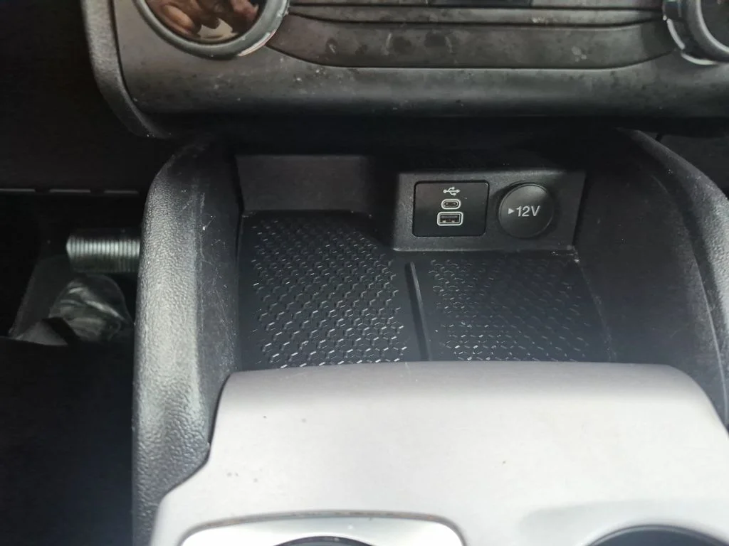 Used 2024 Cactus Green / Gray Ford Big Bend image 30