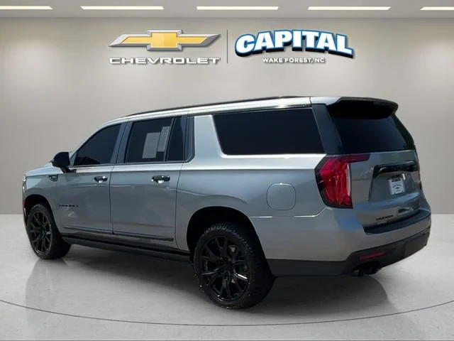 Used 2023 STERLING METALLIC GMC Denali image 3