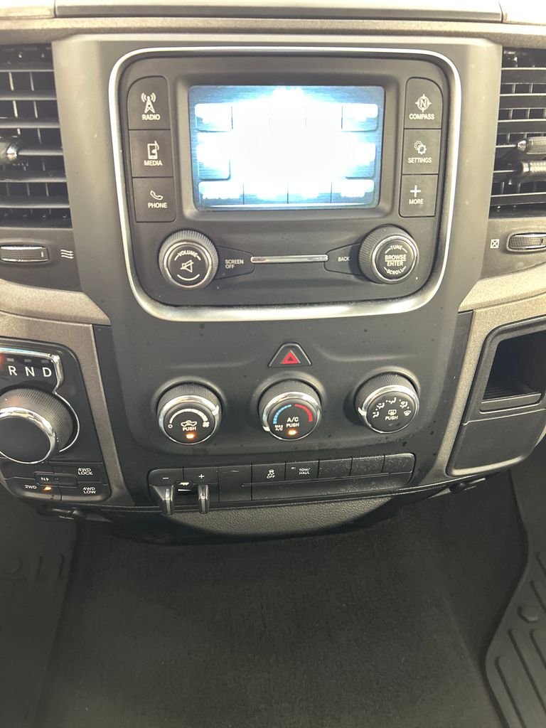 Used 2019 Gray Ram Express image 16