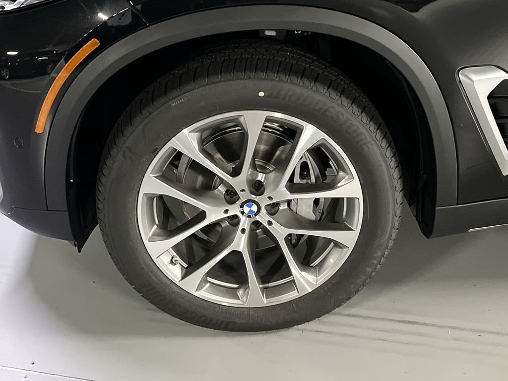 2026 BMW X5 40i - Photo 10