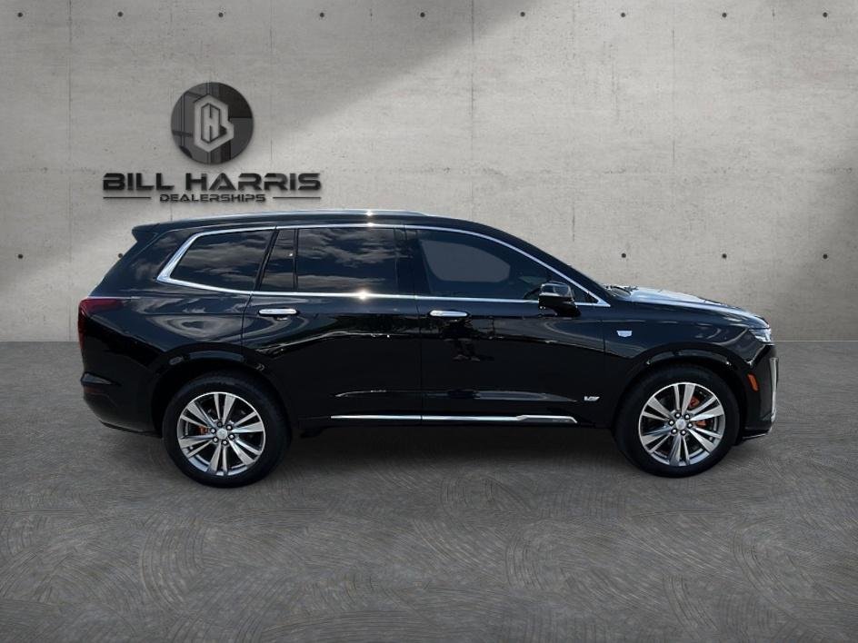 Used 2021 Black Cadillac Premium Luxury image 4