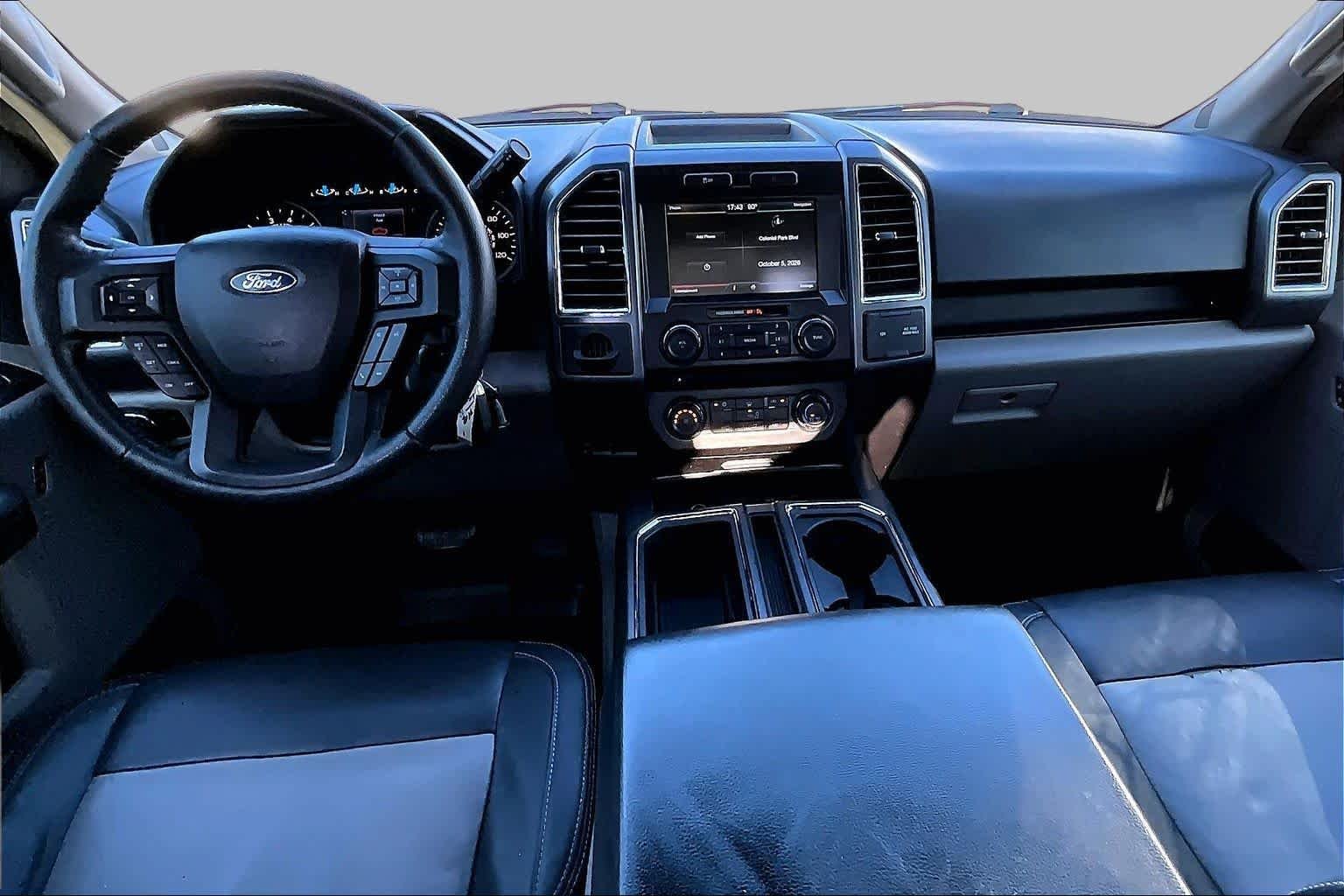 Used 2015 Tuxedo Black Metallic Ford XLT image 15