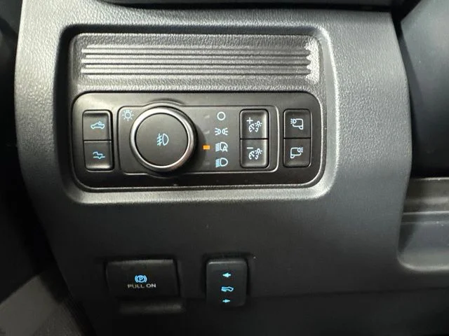 Used 2026 White Ford Platinum image 20