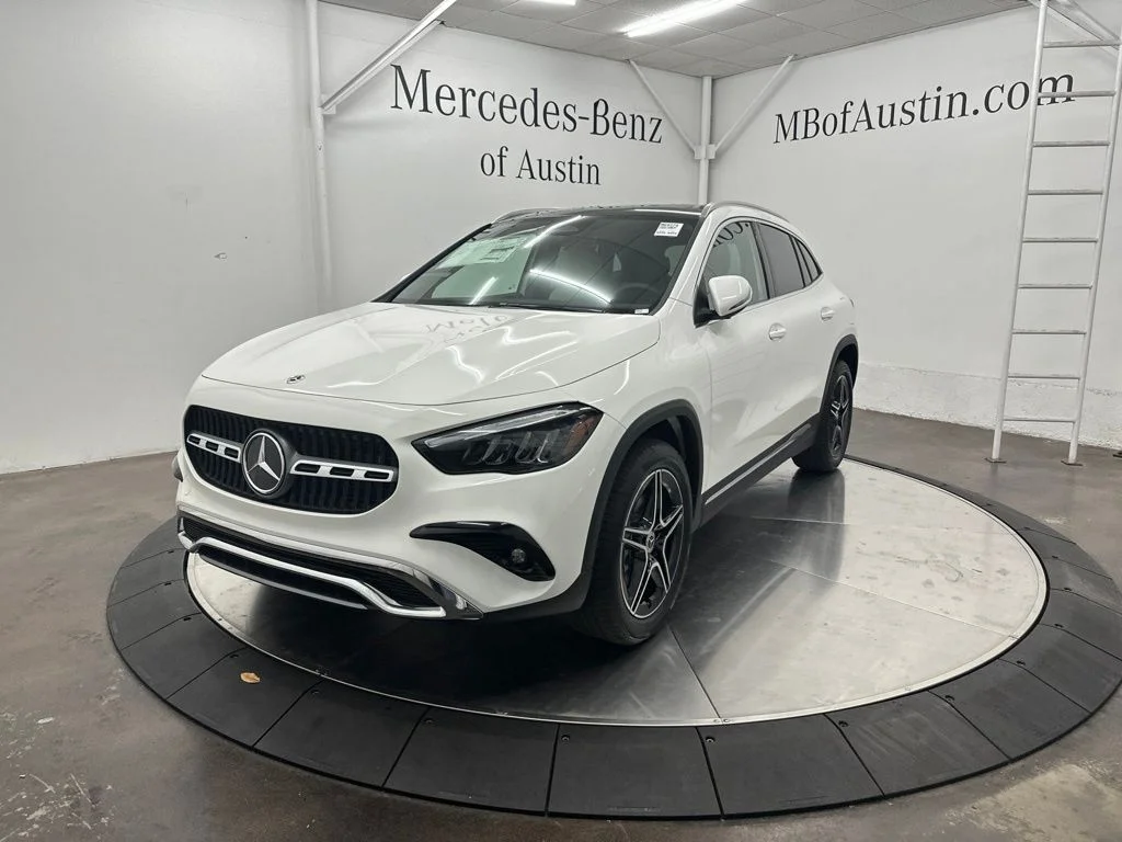 New 2026 White Mercedes-Benz GLA 250 image 3