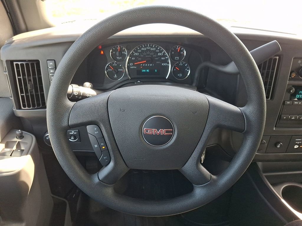 2025 GMC Savana Cargo Work Van - Photo 12