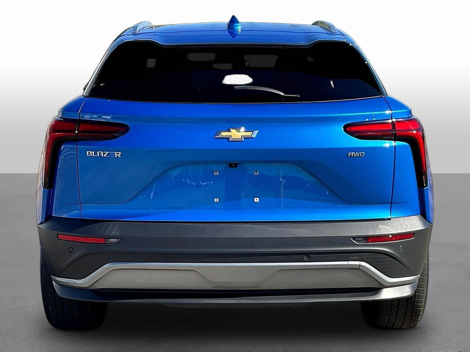 2024 Chevrolet Blazer EV LT - Photo 6
