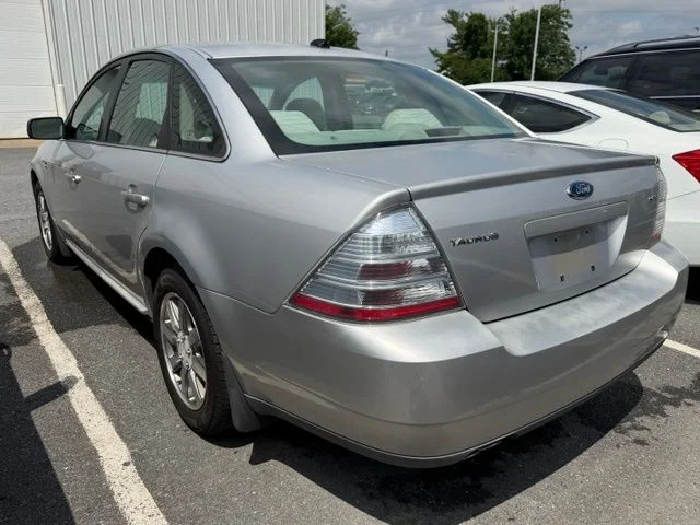 Used 2008 Silver Birch Clearcoat Metallic Ford SEL image 4