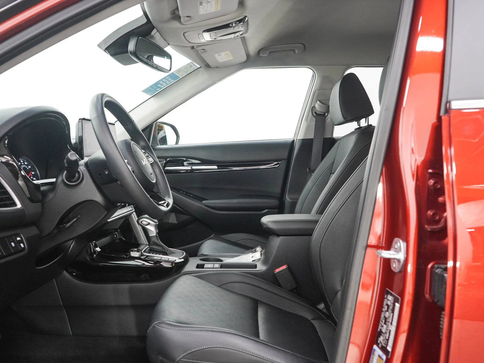 Used 2023 Mars Orange Kia SX image 21