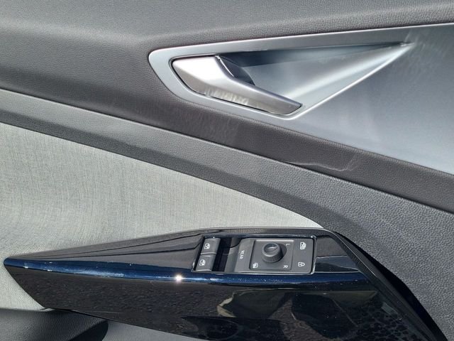 New 2025 Silver Volkswagen Pro image 10