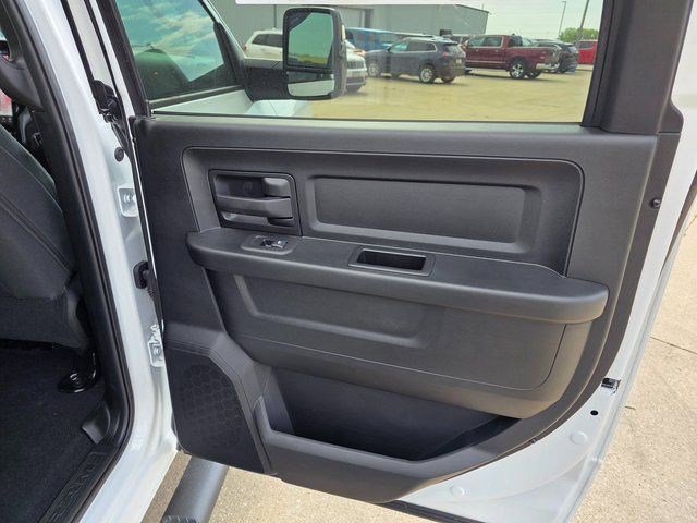 2025 RAM 2500 Tradesman - Photo 11