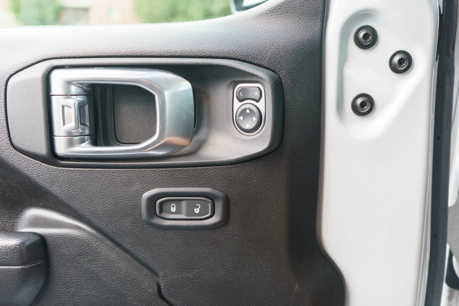 Used 2023 Bright White Clearcoat Jeep Sport S image 26