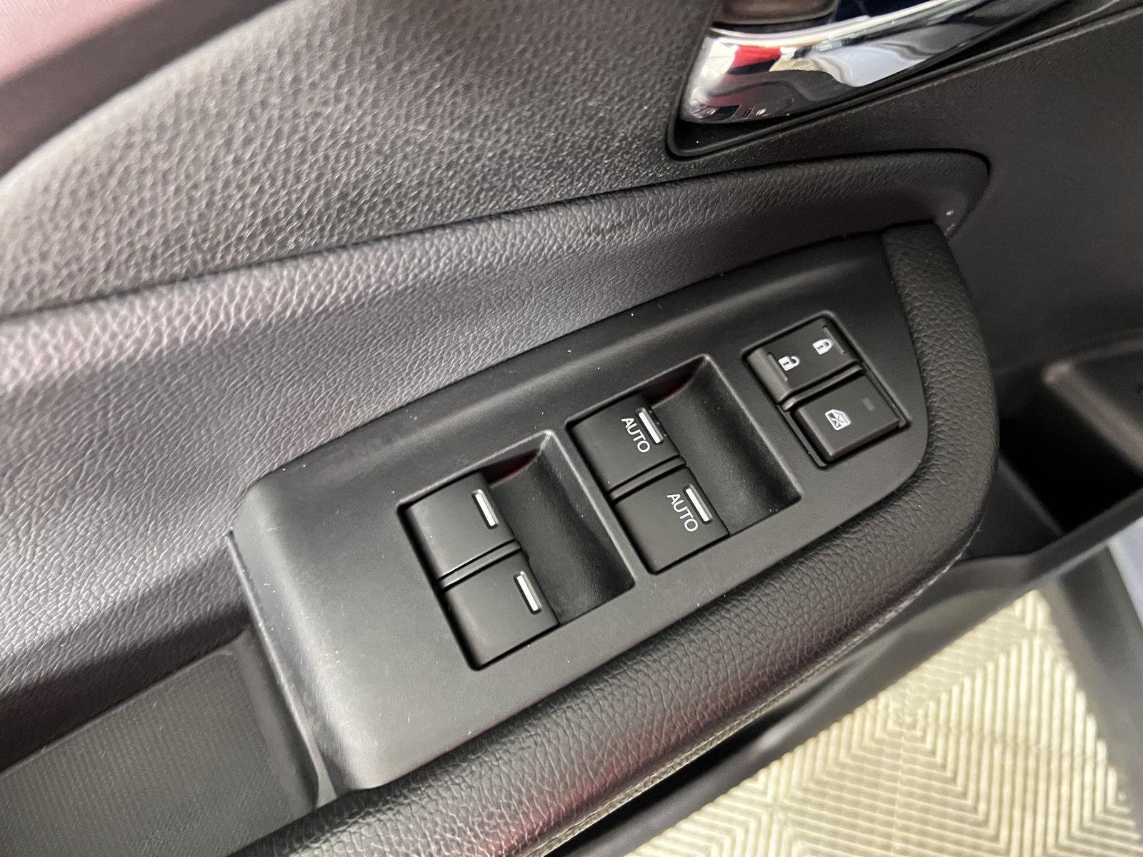 Used 2024 Sonic Gray Pearl Honda Sport image 11