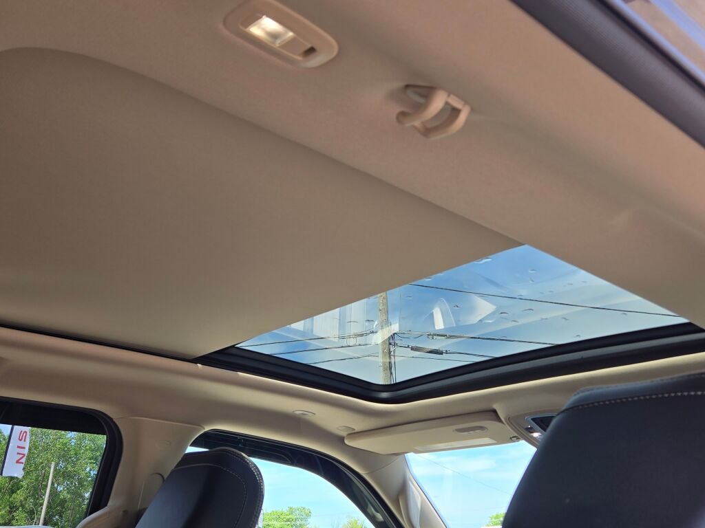 Used 2020 Gray Ram Laramie image 11