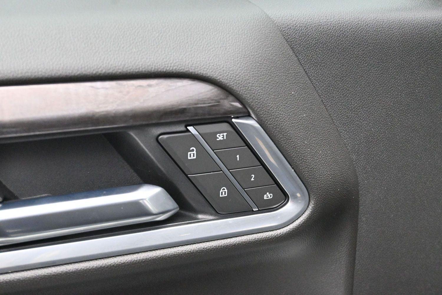2025 Chevrolet Silverado 2500HD LTZ - Photo 10