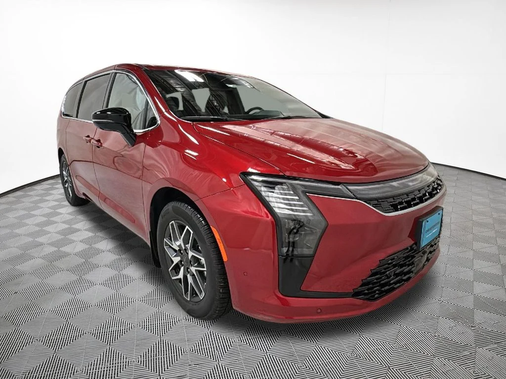 New 2027 Red Hot Pearl-Coat Exterior Paint Chrysler Limited image 4
