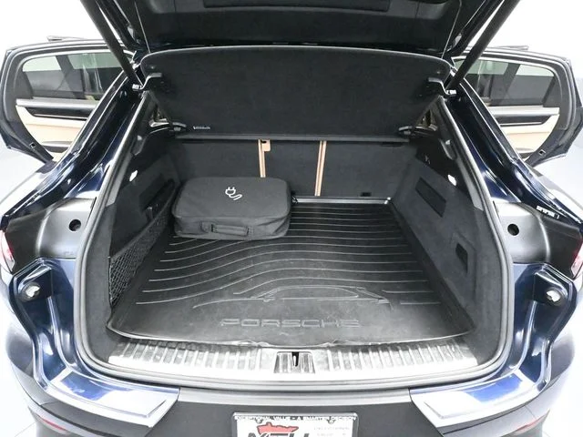 Used 2022 Blue Porsche Base image 36