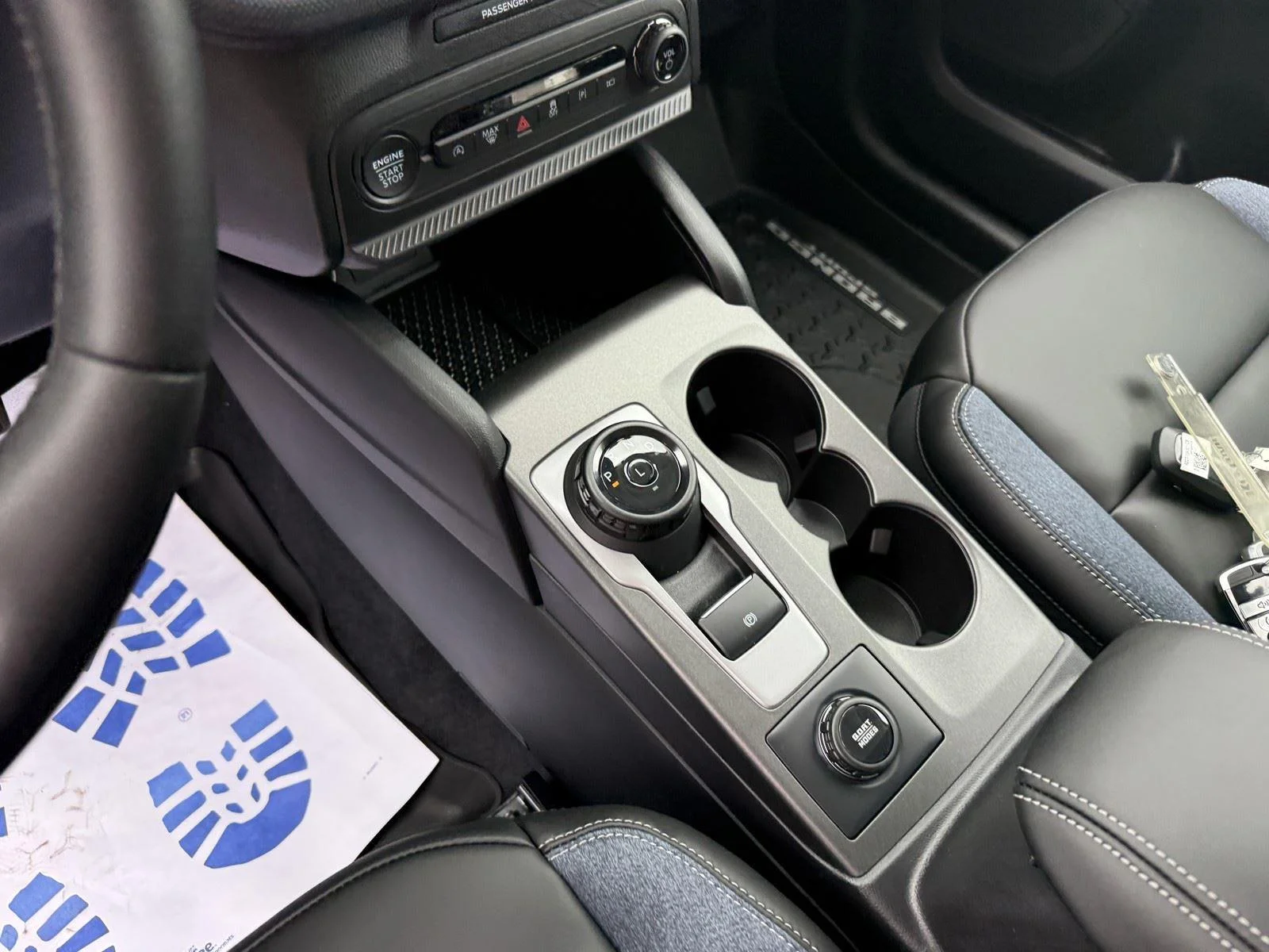 New 2026 Space White Metallic Ford Outer Banks® image 20