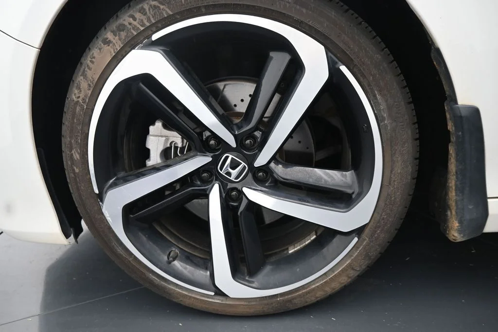 Used 2019  Honda Sport 2.0T image 13