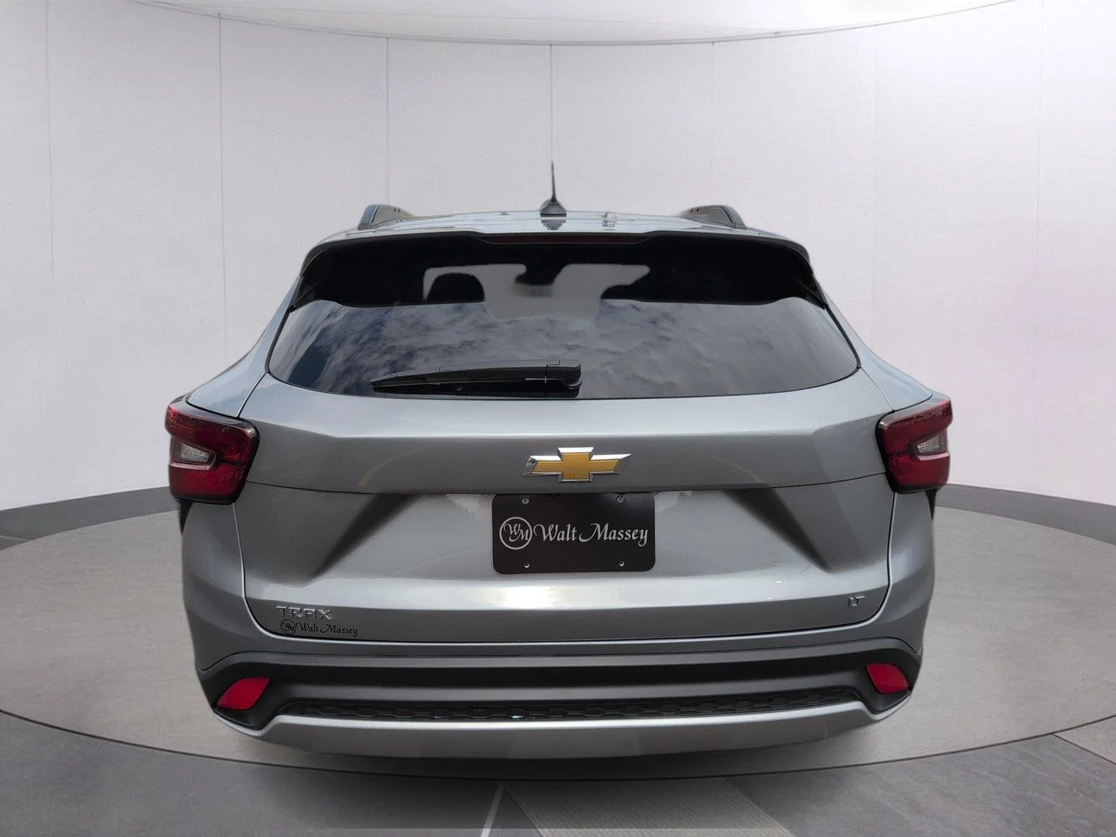 Used 2025 Sterling Gray Metallic Chevrolet LT image 6