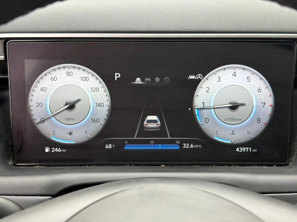 Used 2022 Black Hyundai SEL image 27