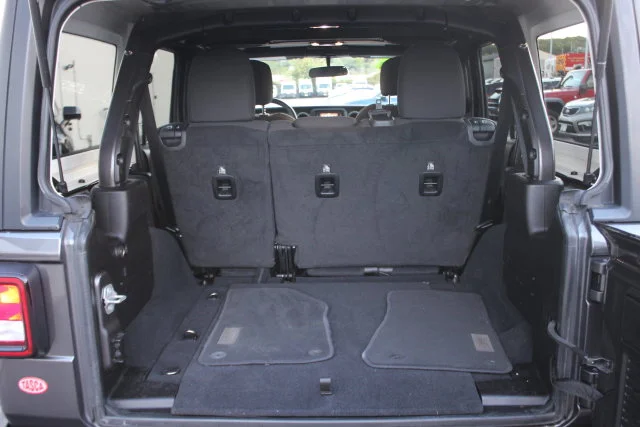 Used 2019 Gray Jeep Unlimited Sport S image 23