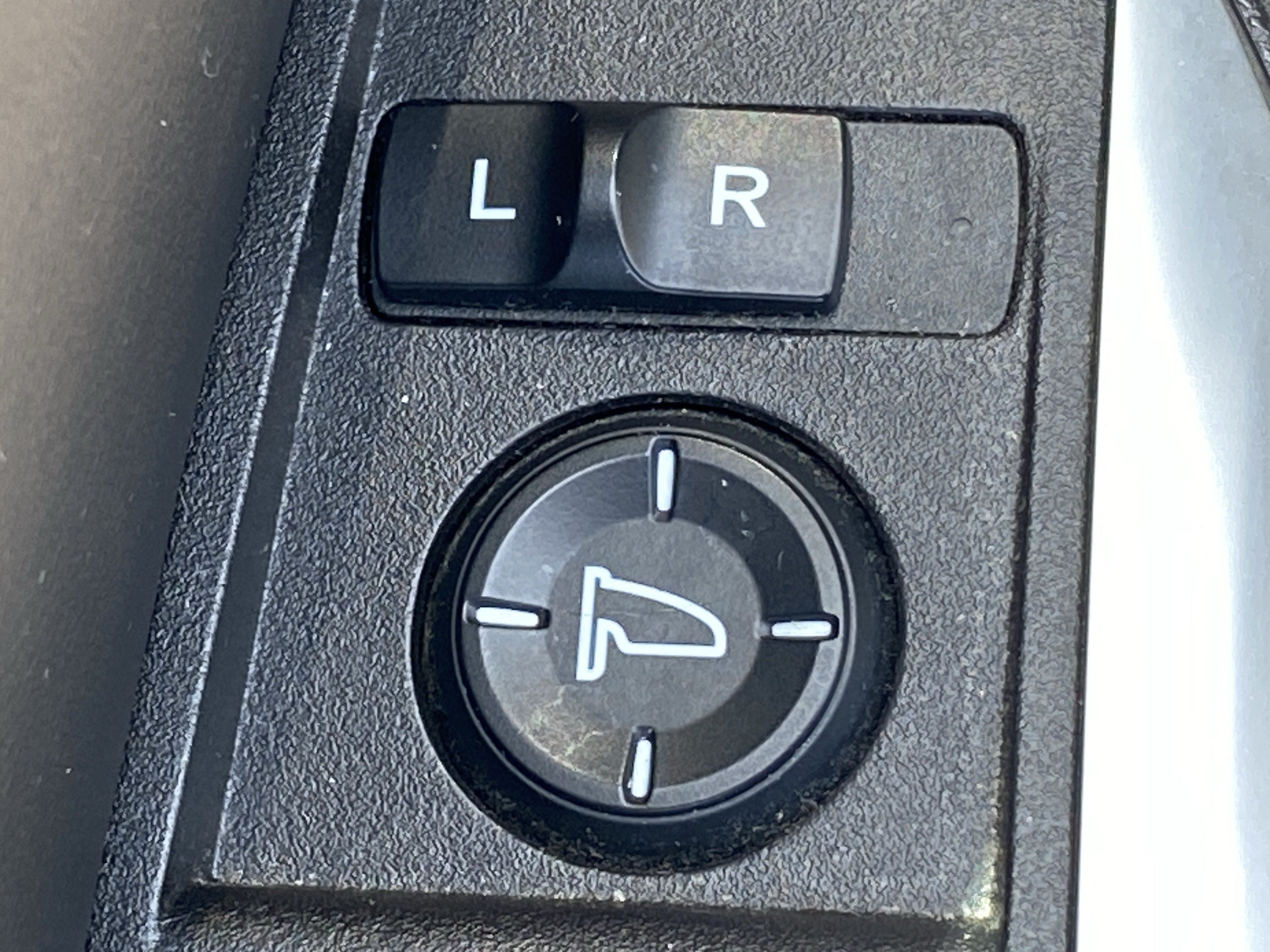 Used 2015 White Acura Base image 16