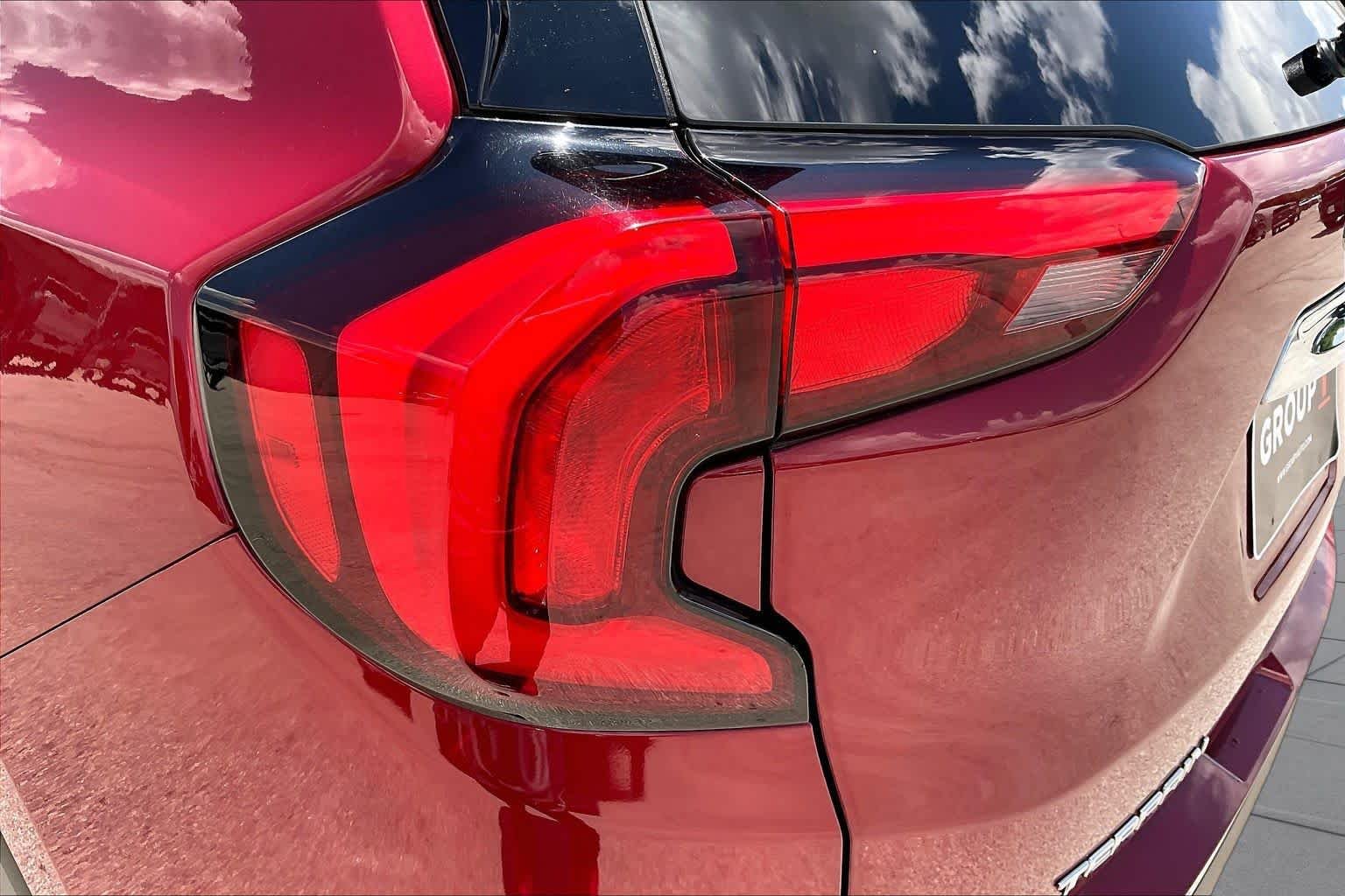 Used 2020 Red Quartz Tintcoat GMC SLT image 28