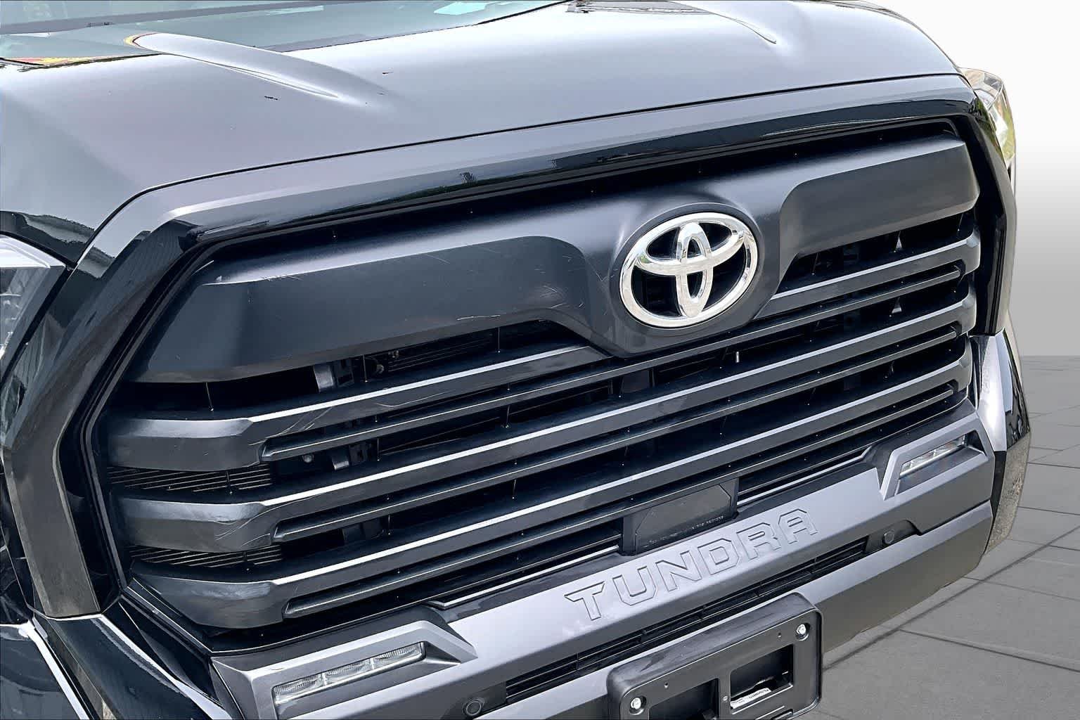 Used 2024 Midnight Black Metallic Toyota SR5 image 28