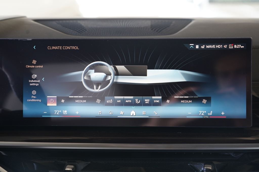 New 2026 Black Sapphire Metallic BMW sDrive40i image 24